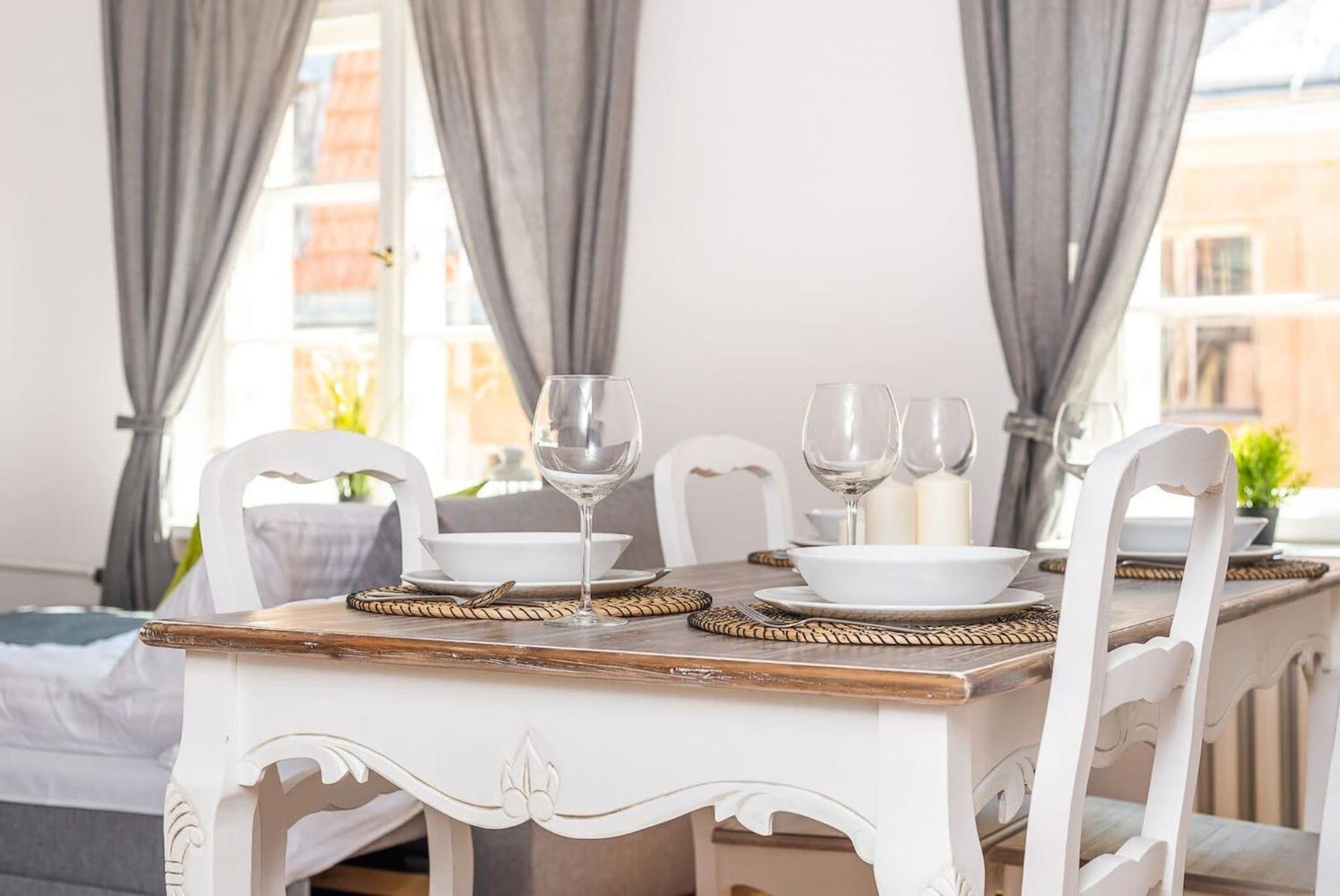 Senatorska 7 By Noclegi Renters วอร์ซอ ภายนอก รูปภาพ